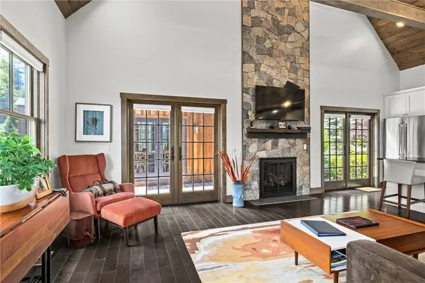 6 Adventure Way, Richmond, RI 02898