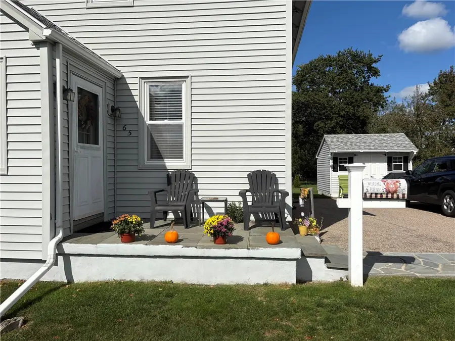 65 Maple Avenue, Middletown, RI 02842 - Image #2