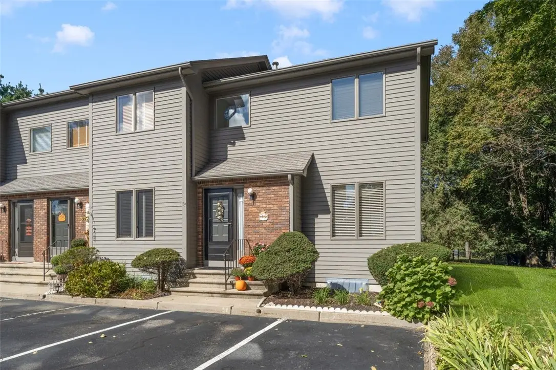 435 Scituate Avenue, Cranston, RI 02921 - Image #1