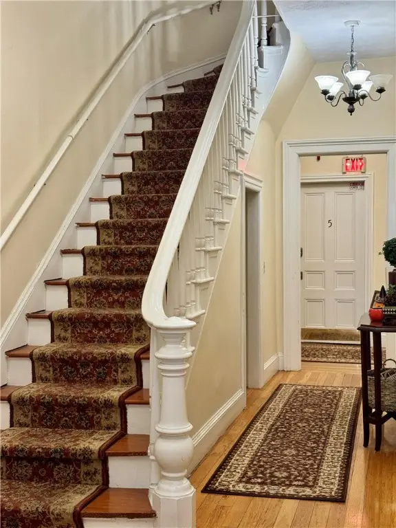 19 S Angell Street #2, Providence, RI 02906 - Image #3