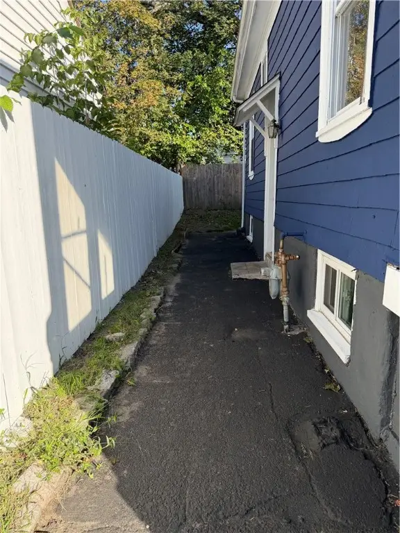 5 Lynch Street, Providence, RI 02909 - Image #3