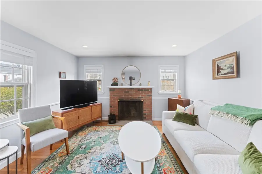 124 Clarence Street, Cranston, RI 02910 - Image #2