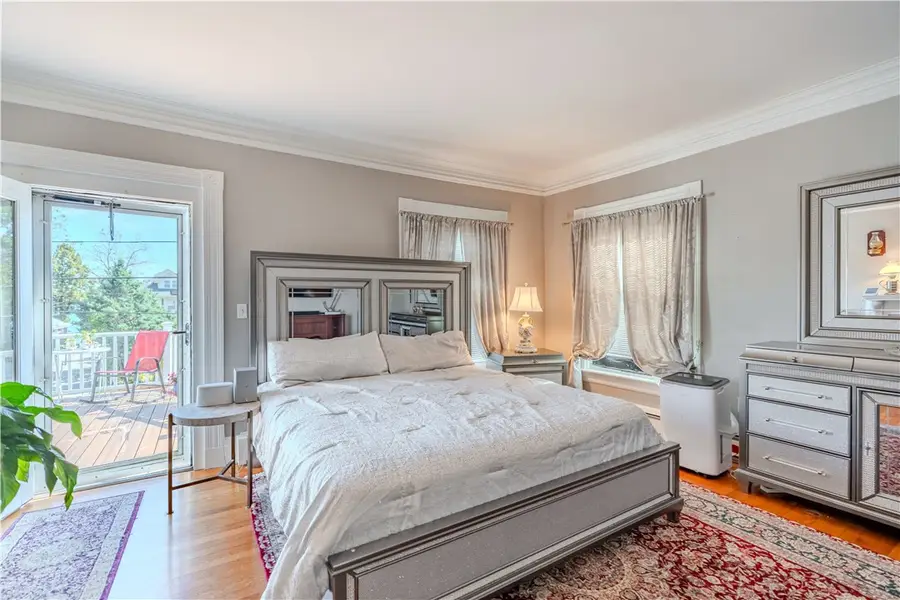 1291 Narragansett Boulevard #4, Cranston, RI 02905 - Image #3