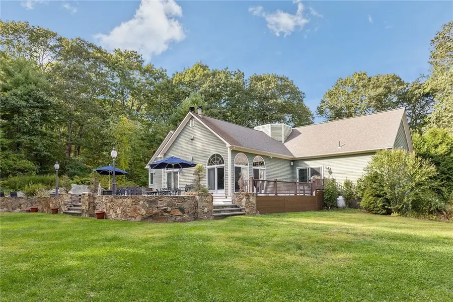 266 Howard Avenue, Scituate, RI 02831 - Image #3