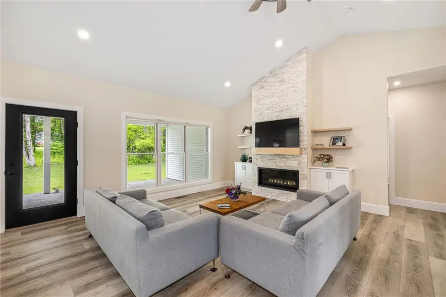 1332 South Road, South Kingstown, RI 02879 - Image #3