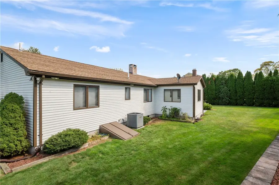 1 Ashley Drive, Lincoln, RI 02865 - Image #3