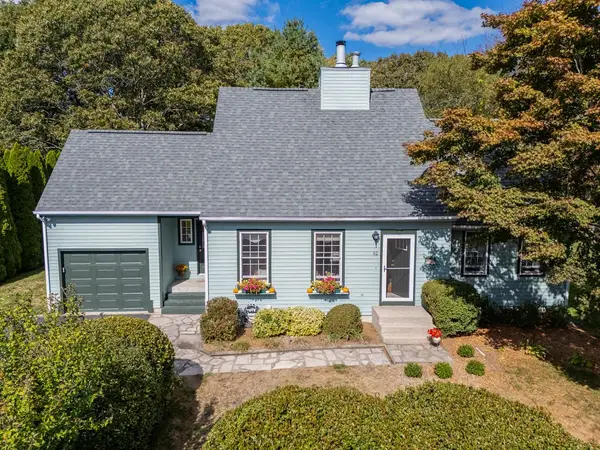 82 Foster Sheldon Road, South Kingstown, RI 02879