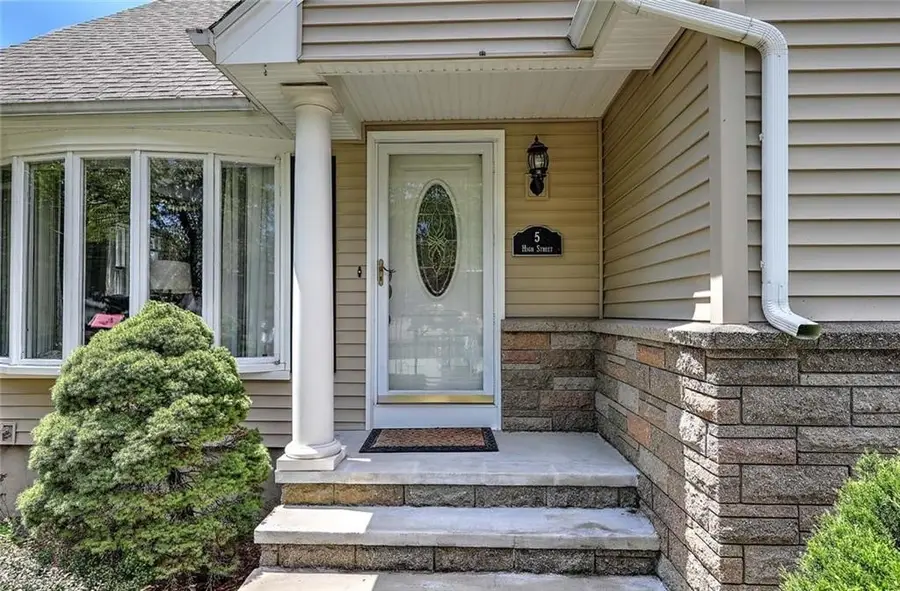 5 High Street, Warwick, RI 02886 - Image #2