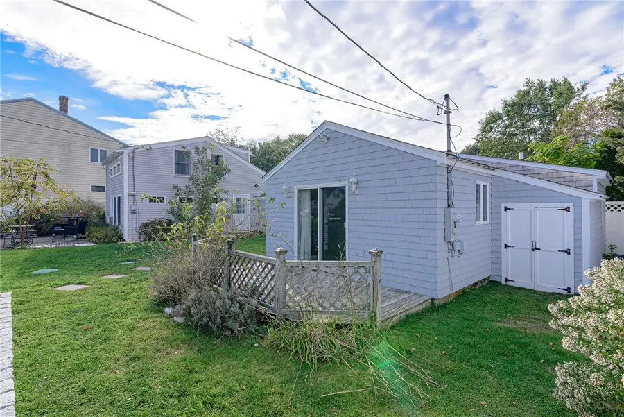 132 Highland Avenue, Portsmouth, RI 02871 - Image #3