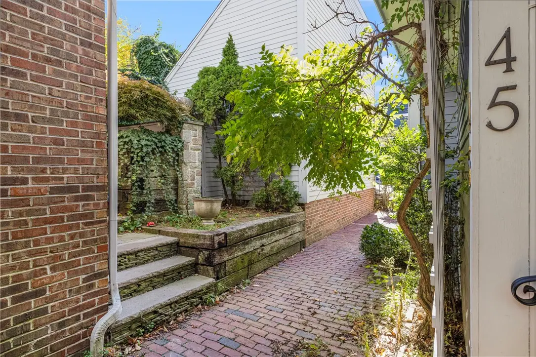 45 Pratt Street, Providence, RI 02906 - Image #1