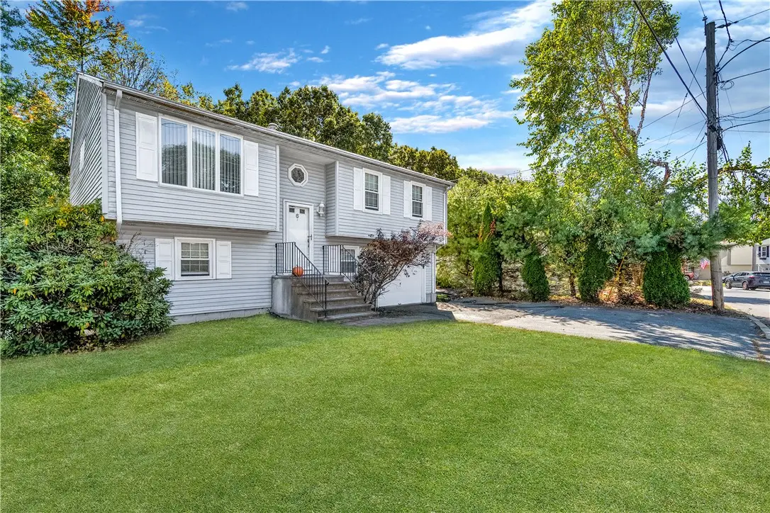 6 Lawnacre Drive, North Providence, RI 02911 - Image #1