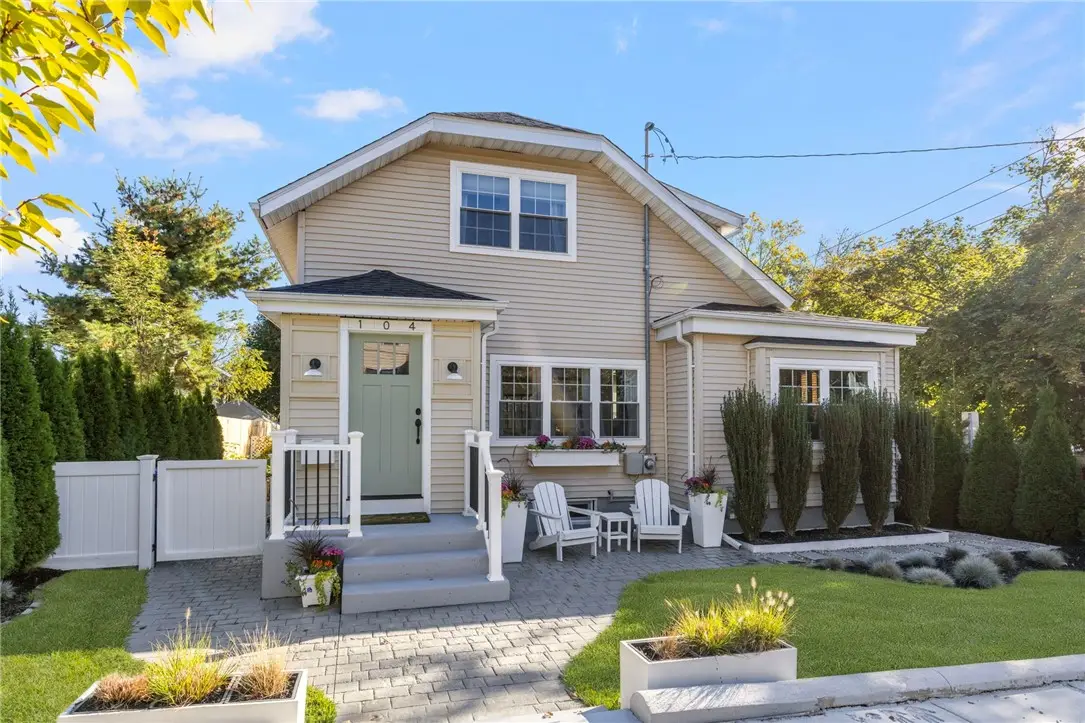 104 Wilcox Avenue, Pawtucket, RI 02860 - Image #1