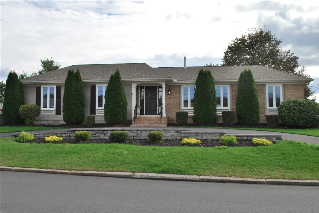 20 Carriage Way, North Providence, RI 02904 - Image #1