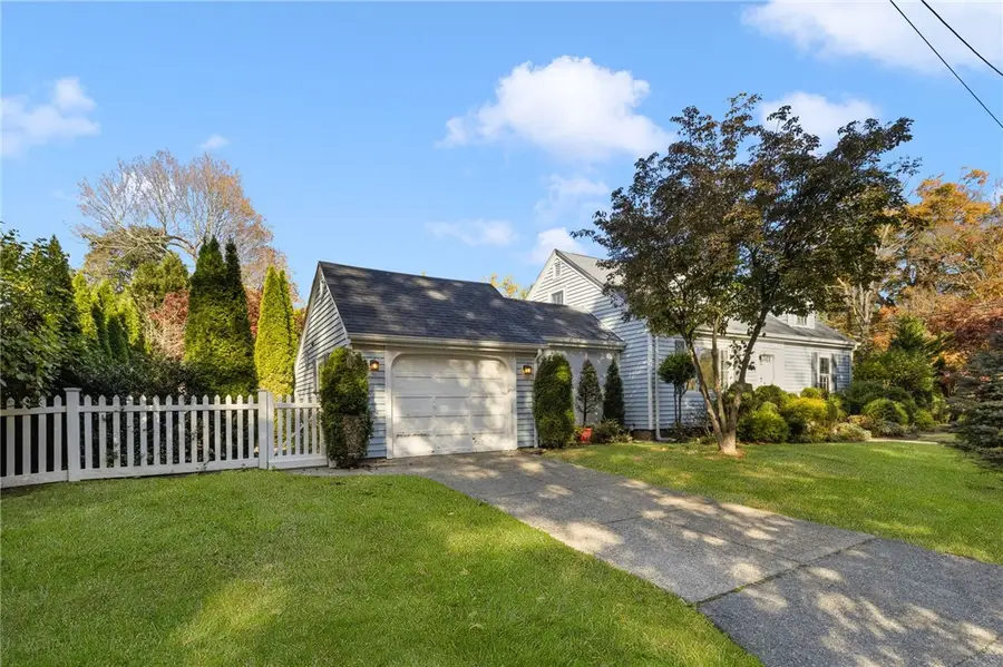 2 Preserved Arnold Court, Lincoln, RI 02865 - Image #3