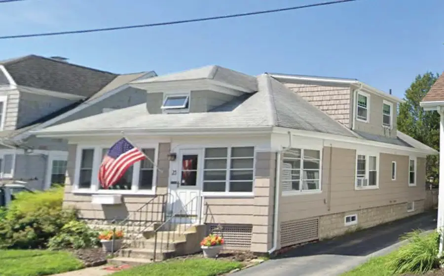 25 Elinora Street, Riverside, RI 02915 - Image #2