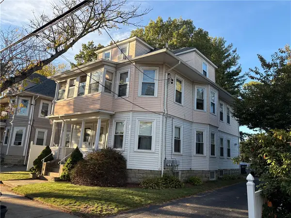 137 Rutherglen Avenue, Providence, RI 02907