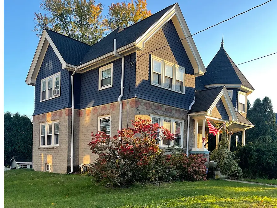 56 Winter Street, Woonsocket, RI 02895 - Image #2