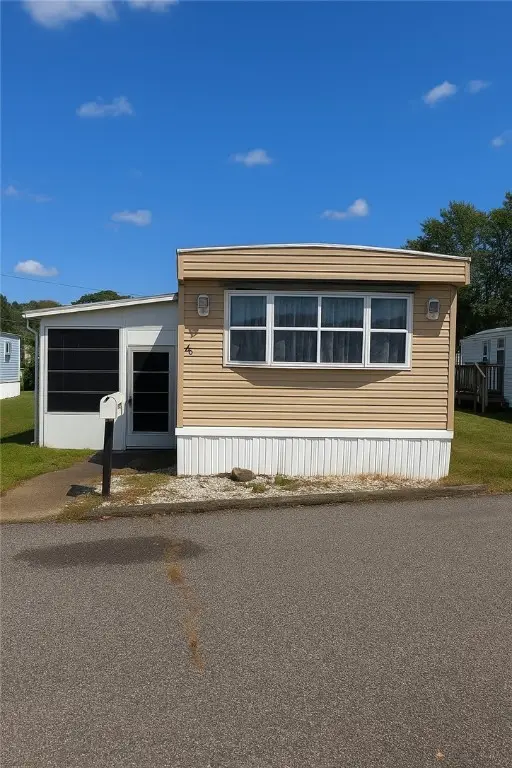 242 Manton Street, Pawtucket, RI 02861 - Image #1