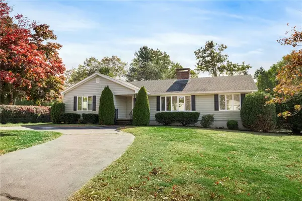 23 Hillview Drive, Westerly, RI 02891