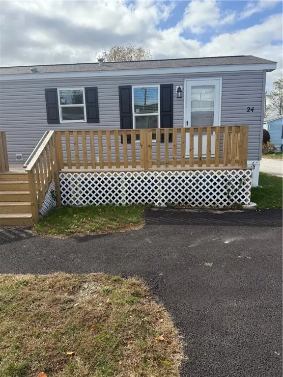 6101 Post Road, North Kingstown, RI 02852 - Image #2