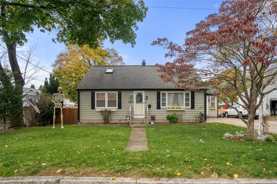 257 Orchard Street, Woonsocket, RI 02895 - Image #3