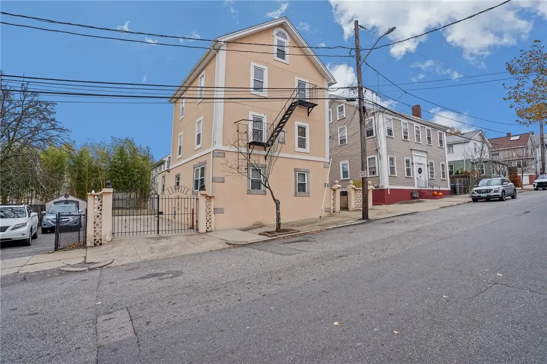 73 Trenton Street, Providence, RI 02906 - Image #1