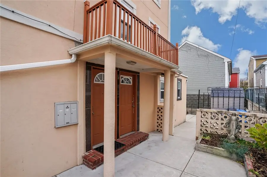 73 Trenton Street, Providence, RI 02906 - Image #3