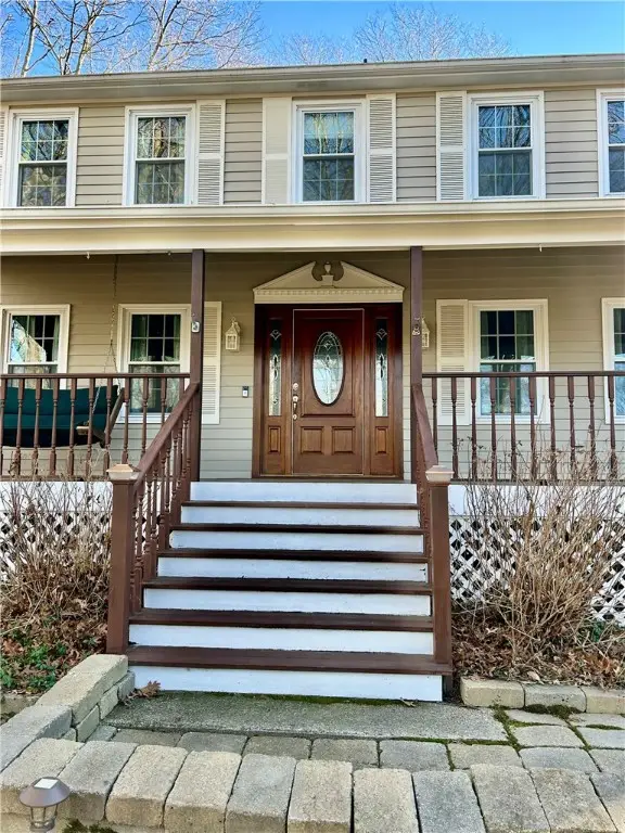 55 Whisper Lane, North Kingstown, RI 02852 - Image #2