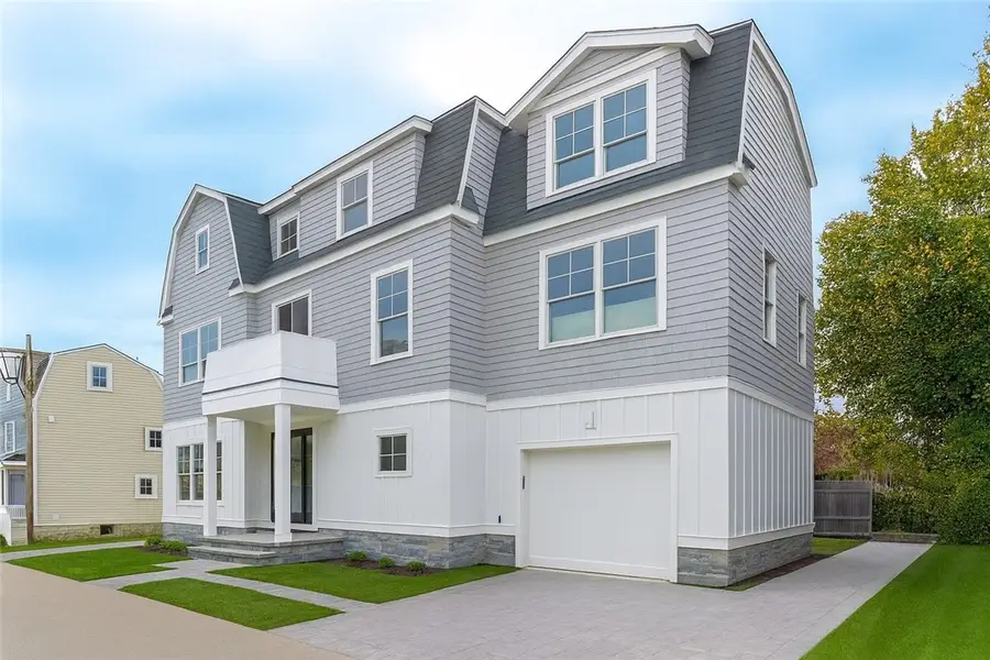 6 Sharon Court, Newport, RI 02840 - Image #2