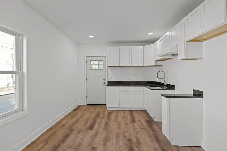 10 Barber Avenue, Central Falls, RI 02863 - Image #3