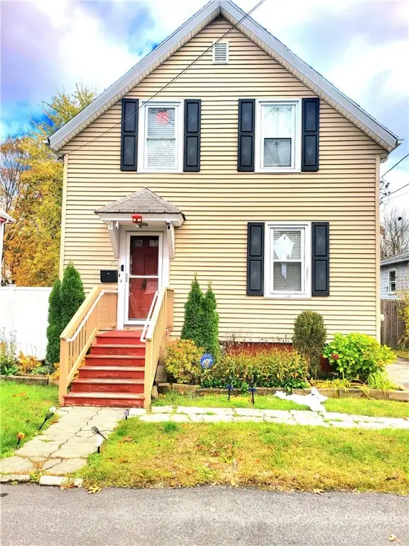 70 Perkins Avenue, Cranston, RI 02910 - Image #1