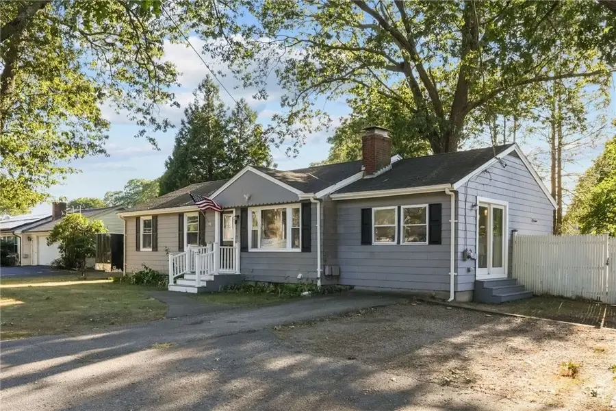 21 Lake Drive, North Kingstown, RI 02852 - Image #2