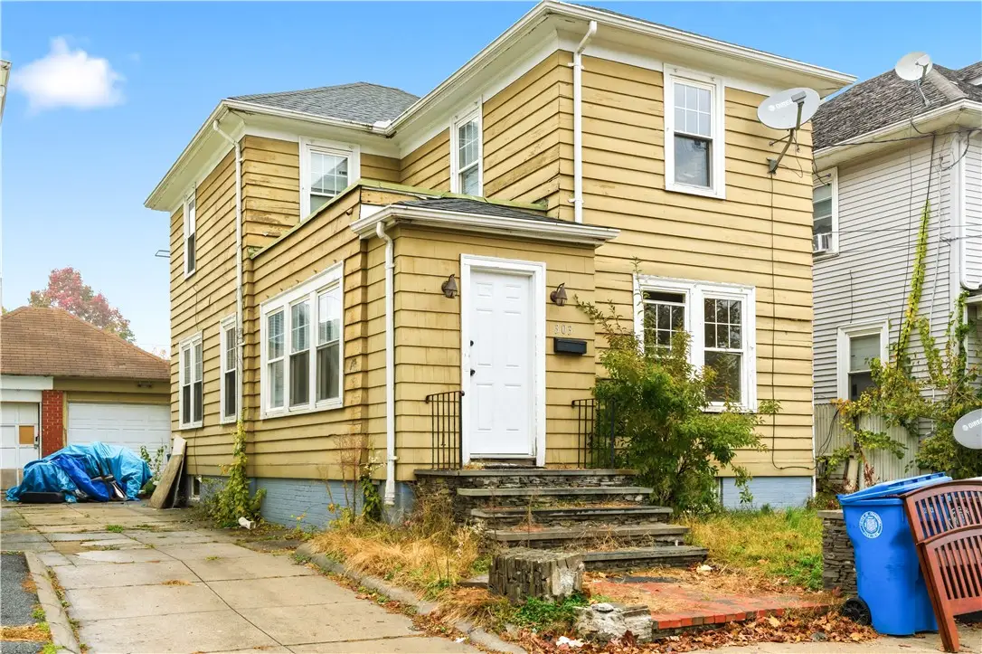 303 Narragansett Street, Cranston, RI 02905 - Image #1