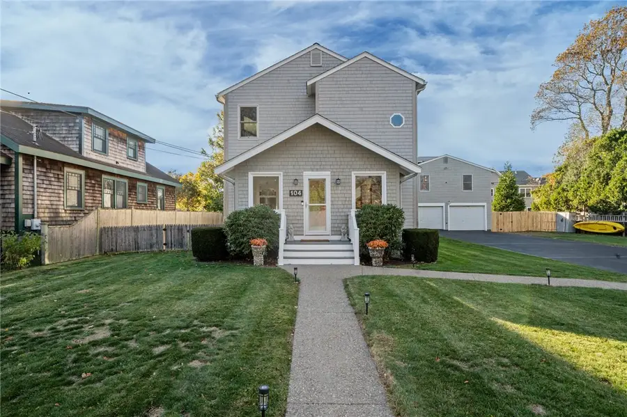 104 Howland Avenue, Jamestown, RI 02835 - Image #2