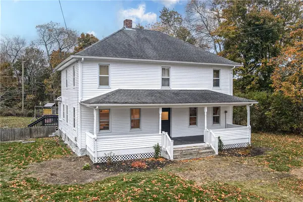 51 Salisbury Avenue, North Kingstown, RI 02852