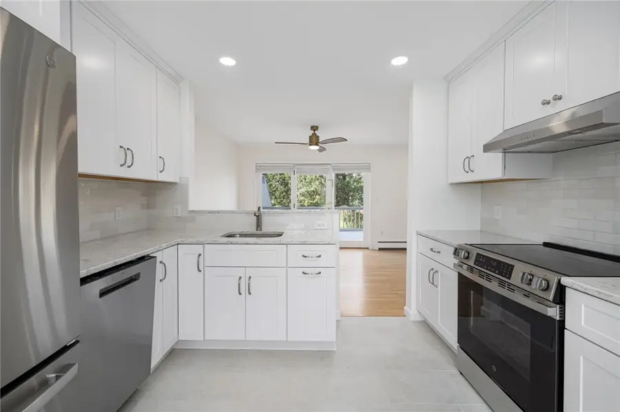 57 Clinton Street #57C, Newport, RI 02840 - Image #2