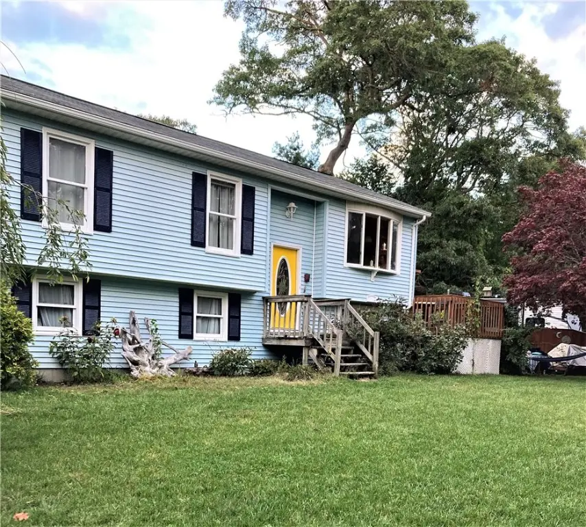 12 Mautucket Road, South Kingstown, RI 02879 - Image #1