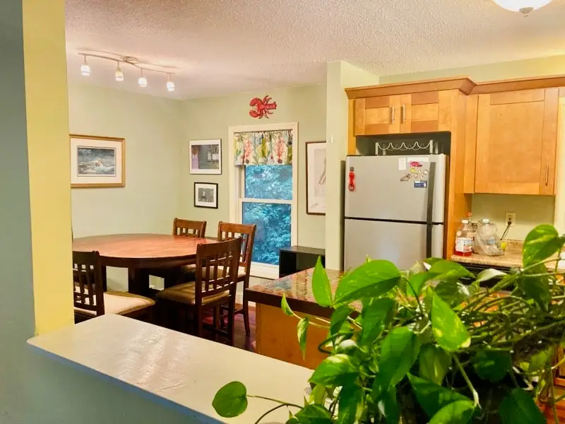 12 Mautucket Road, South Kingstown, RI 02879 - Image #2