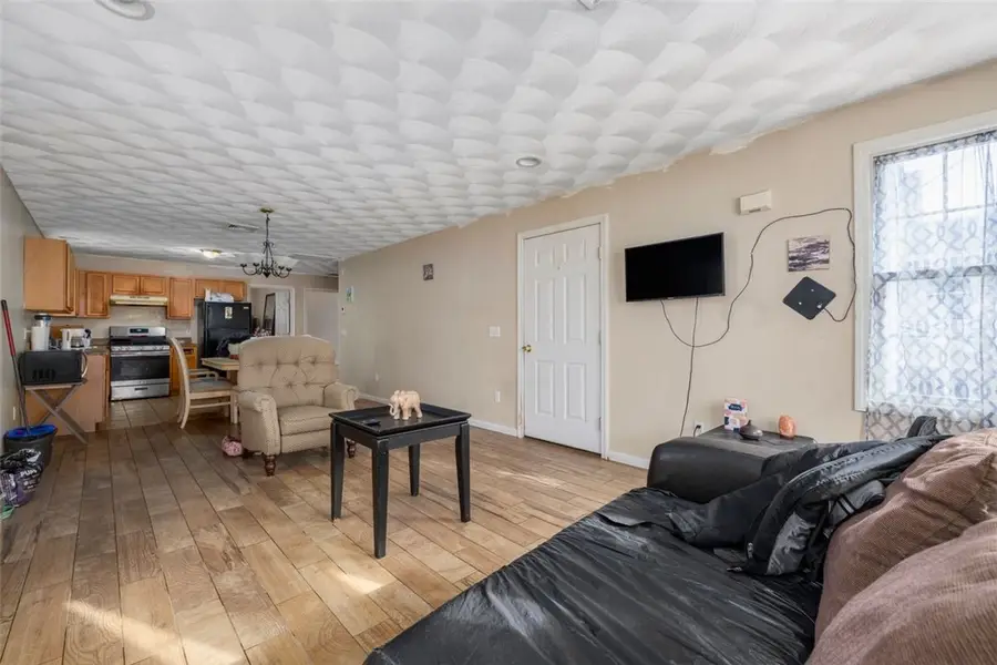 353 Manton Avenue, Providence, RI 02909 - Image #3