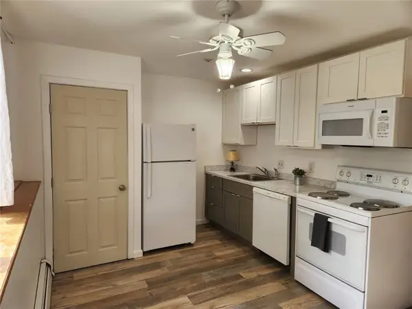 2008 Mineral Spring Avenue #3, North Providence, RI 02911