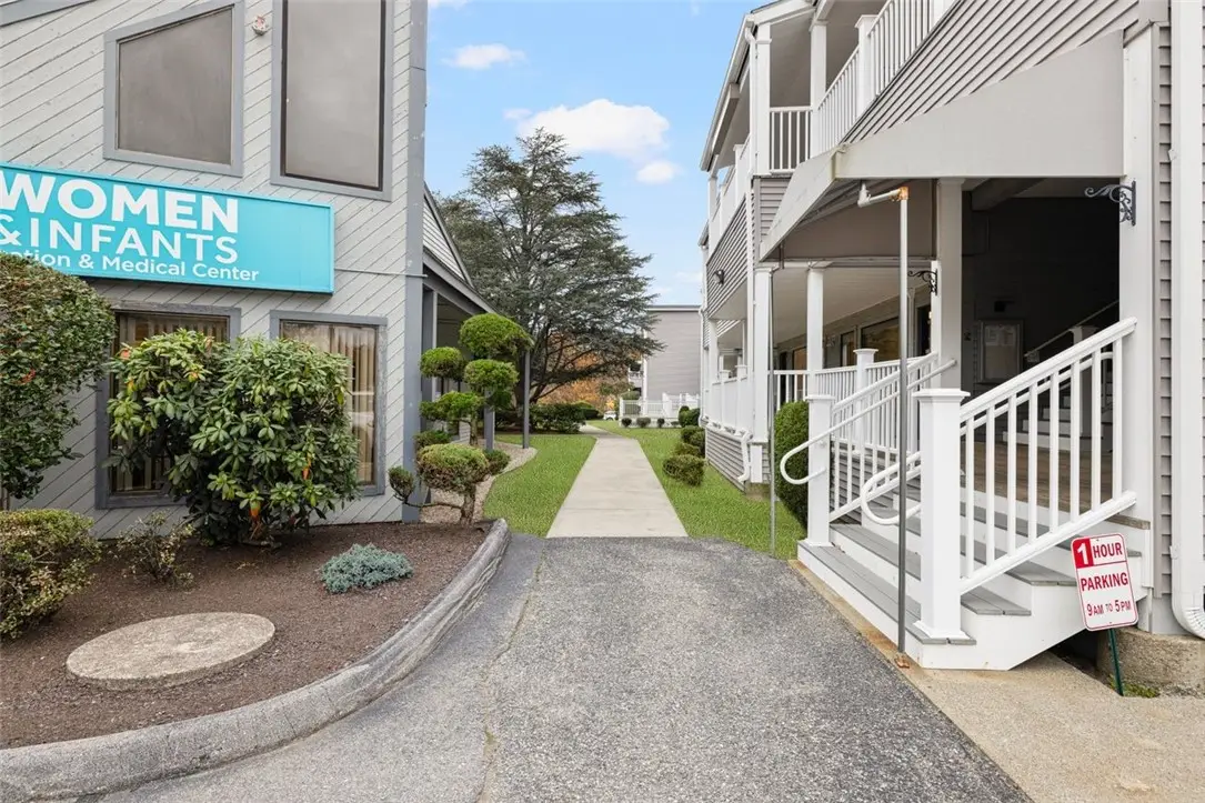1050 Main Street #1A, East Greenwich, RI 02818 - Image #1