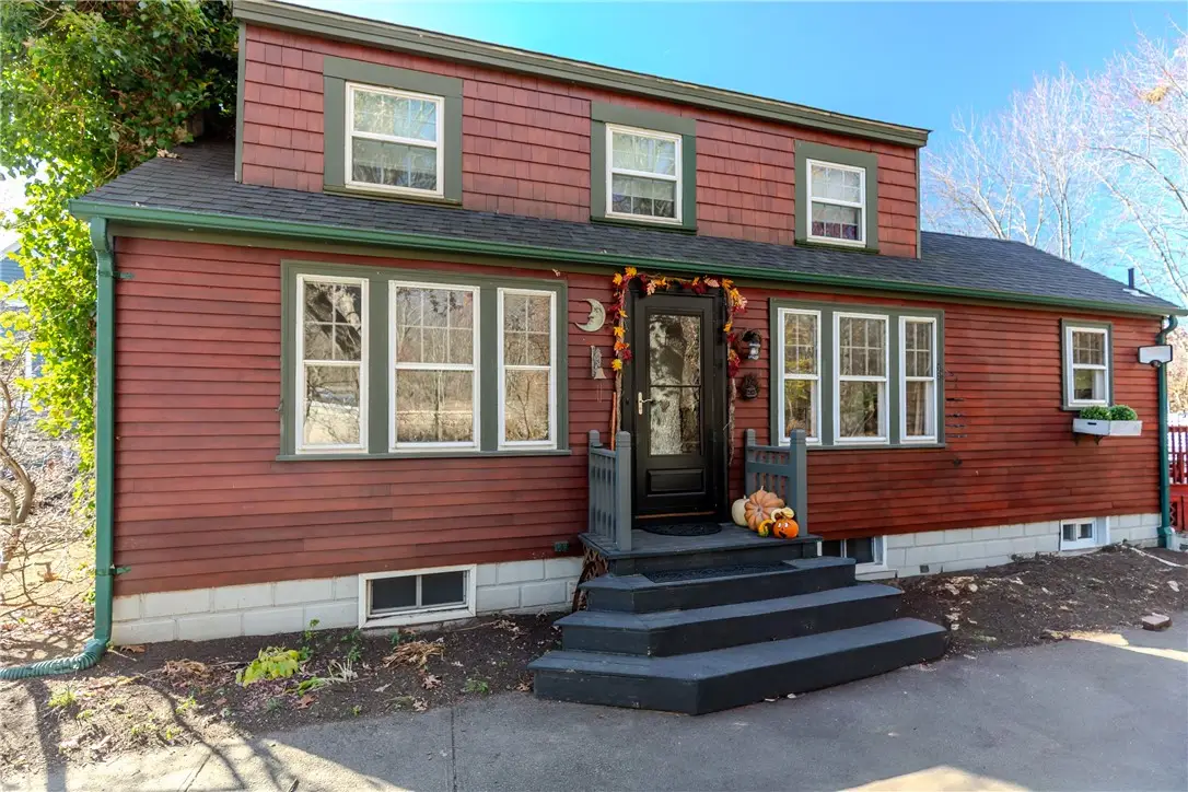 6 Wadsworth Avenue, Smithfield, RI 02917 - #1