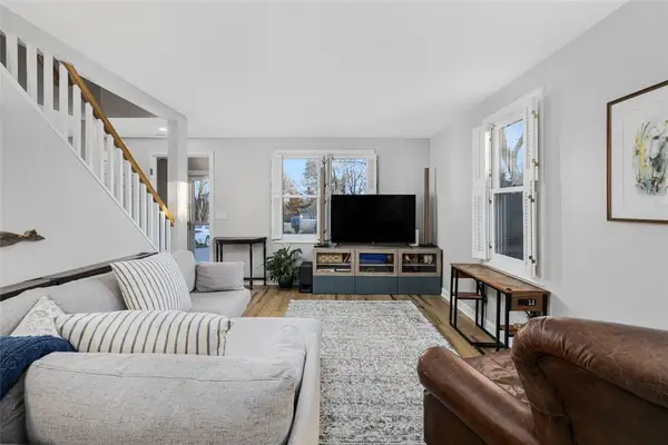 208 Marlborough Street #4, East Greenwich, RI 02818