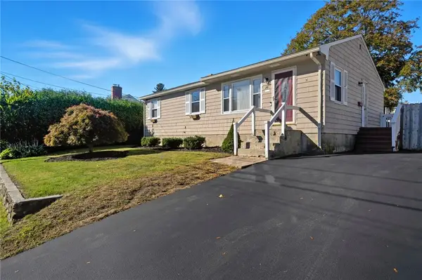 29 Dix Avenue, Johnston, RI 02919