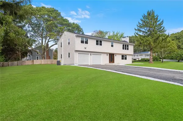 75 Walnut Road, North Kingstown, RI 02852