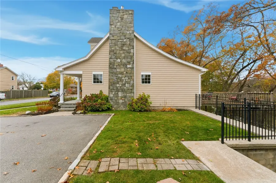 71 Norton Avenue, Cranston, RI 02920 - Image #3