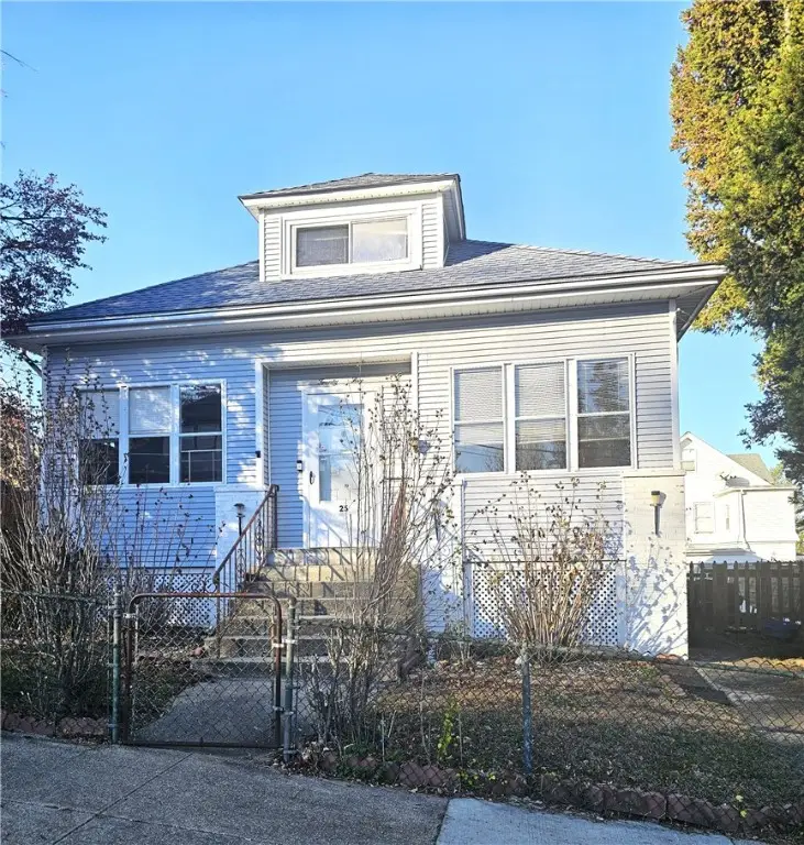 25 Fairview Street, Providence, RI 02908 - Image #1