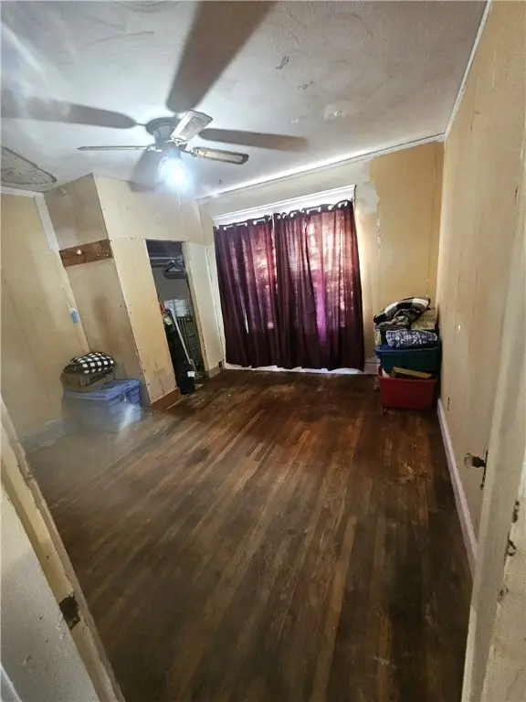 25 Fairview Street, Providence, RI 02908 - Image #3