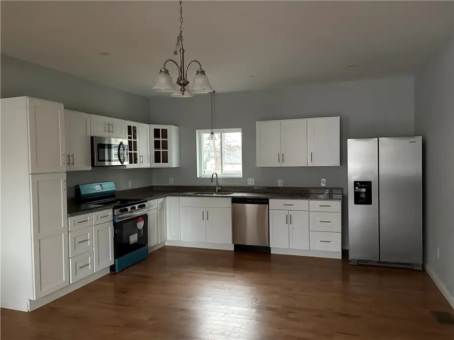 184 Avenue C, Woonsocket, RI 02895 - Image #3