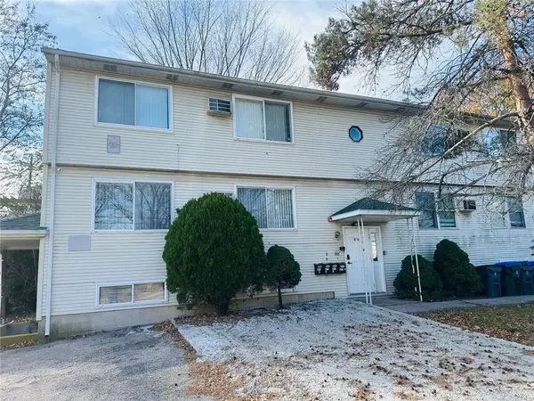 860 Douglas Avenue, Providence, RI 02908